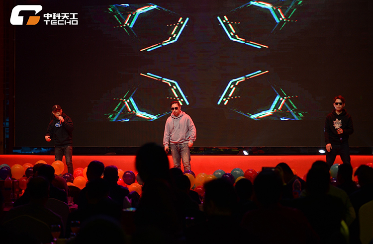 歌曲《華夏》.jpg 歌曲《華夏》.jpg